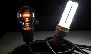 Read more about the article Consumidores podem fazer descarte correto de lâmpadas usadas