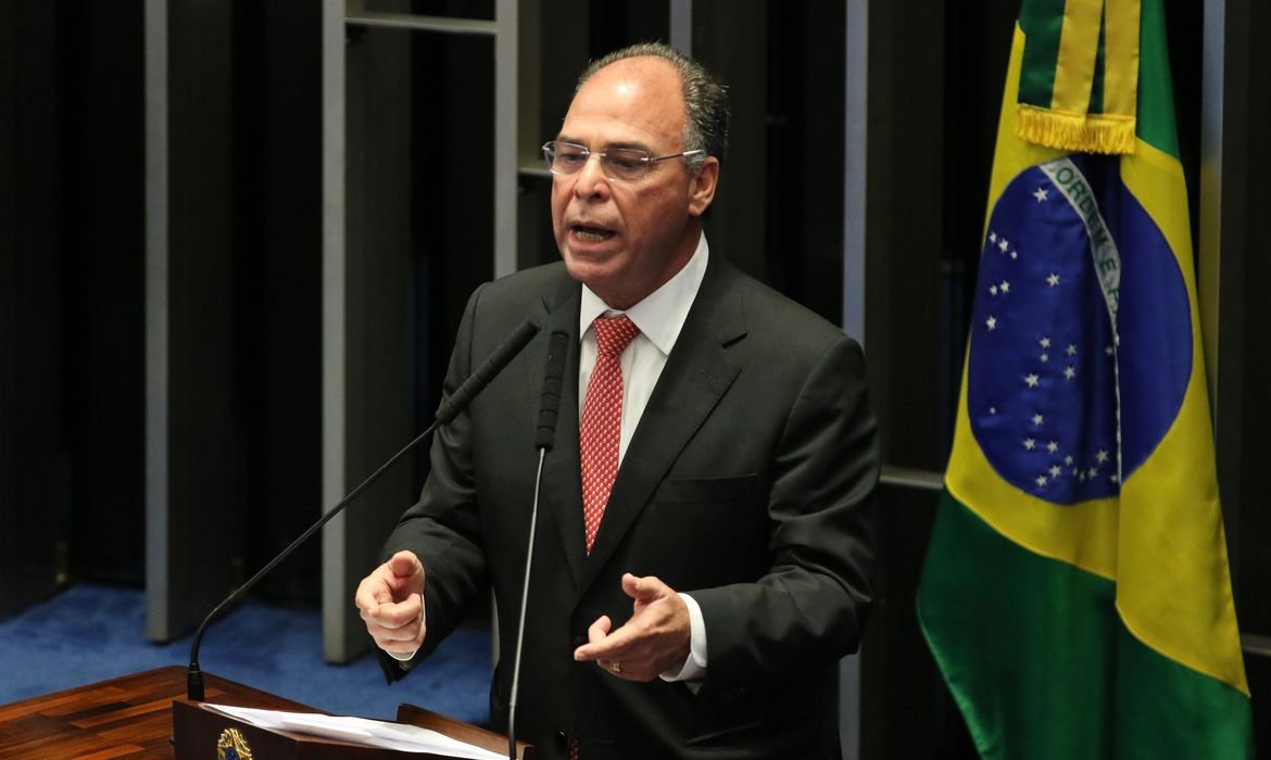 Read more about the article CCJ do Senado aprova PEC dos Precatórios