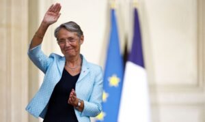 Read more about the article Macron escolhe Elisabeth Borne como nova primeira-ministra da França