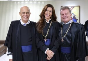 Leia mais sobre o artigo Empossada Mesa Diretora do Poder Judiciário de Sergipe