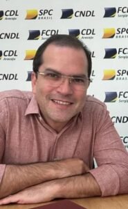 Leia mais sobre o artigo Presidente da CDL Aracaju Anuncia Novo Horário de Funcionamento