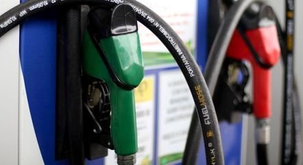 Leia mais sobre o artigo Gasolina, diesel e gás de cozinha ficam mais caros a partir desta quinta-feira