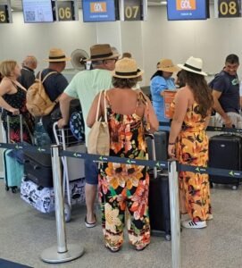 Leia mais sobre o artigo Aeroporto de Aracaju registra crescimento de 15,7% no fluxo de passageiros em fevereiro