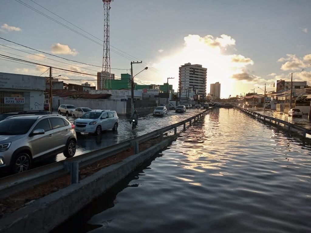 Você está visualizando atualmente Defesa Civil de Aracaju emite alerta de maré alta até a terça-feira