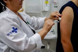 Leia mais sobre o artigo Vacinação contra gripe é ampliada para público acima de 6 meses